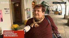 Seniora v pečovatelském domě obrali o 400 tisíc. Podezřelé jsou ošetřovatelky