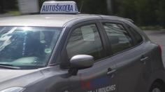 Bitvy v autoškolách se nekonají. Žáci mají po pauze ze zkoušek strach