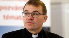 Biskupové vyzvali ke smíru. Holub je z výsledku voleb zklamán
