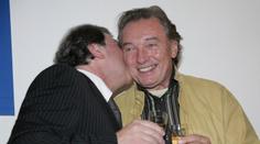 Prali se o něj Gott i Sinatra. Slavný romský muzikant slaví 80. narozeniny