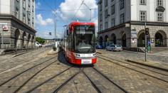 Zloděj ukradl tramvaj. Ujel s ní dvě zastávky a skončil v poutech