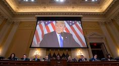 Sněmovní výbor zveřejnil dokument o Trumpově roli v událostech z 6. ledna