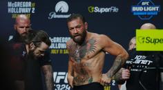 McGregorův hororový comeback. Zranění v prvních vteřinách, vítězí Holloway