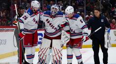 Z pohádky do noční můry. Gólman NHL skóroval i asistoval, teď přišla krutá rána