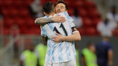 Messi dorovnal legendu Mascherana. Argentina slaví postup