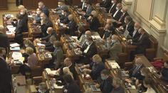 Babiš chce zmrazení platů politiků, návrh ale nemusí projít na vládě