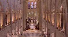 Katedrála Notre Dame se opět ukáže v celé kráse. Jako první ji viděl Macron