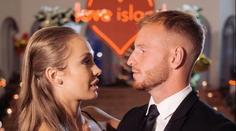 Velký šok pro fanoušky Love Islandu. Oblíbený pár oznámil rozchod