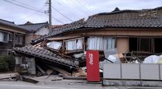 Zemětřesení v Japonsku už má nejméně 62 obětí, úřady zrušily varování před tsunami