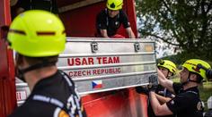 Čeští záchranáři už jsou ve Venezuele. 19 jich uvízlo na ostrově