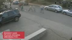 Gang napadl v Brně muže, když myl auto. Vše zaznamenala kamera