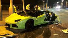 To zabolí! Aventador za 8 milionů prohrál souboj s autobusem