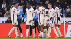 Palmerovi z Chelsea kuriózně sebral gól spoluhráč, City schytalo debakl
