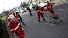 Půlroční zúžení Legerovy ulice v Praze. Doprava houstne