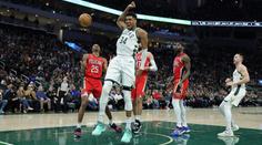 Hvězda Milwaukee už popáté v kariéře nastřílela 50 bodů v NBA