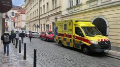 Zásah policie na pražské škole! U studenta našli nůž