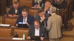 Poslanci prozradili, co chtějí udělat po volbách. Často se překvapivě shodují