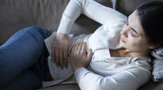 Ženě (33) lékaři řekli, ať nesimuluje. Na vážnou nemoc zemřela