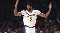 Famózní Davis! Hvězda Lakers stihla proti Memphisu 40 bodů a 20 doskoků