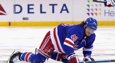 Tomuhle se říká hrát srdíčkem! Lemieux v NHL tvrdě padal do střel