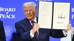 Rada míru začala oficiálně existovat. Trump a další lídři podepsali její založení