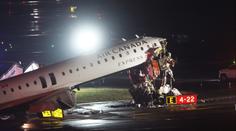 Letadlo v New Yorku narazilo do hasičského auta. Zemřeli dva piloti