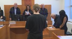 Soud řeší odporné zneužití kojenců. Muž a žena dostali 9 a 6 let za mřížemí