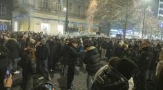 Záchranáře čeká nejtěžší noc v roce. Posilují směny a připravují speciální vozy