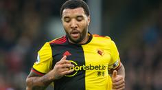 Ať tvůj syn chytne koronavirus, psali mu. Nyní se Deeney vrací k tréninku