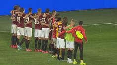 Lístky pro Baník, "bílá" děkovačka. Sparta vyhrává, ale jednotná není