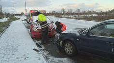 Extrémní ráno v Česku: Hrozily povodně a náledí! ČHMÚ vydal další výstrahu