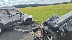 Hromadná nehoda na Hodonínsku. Jeden mrtvý, tři lidé skončili v nemocnici