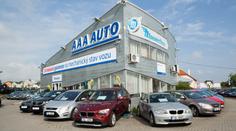 Plzeňská pobočka AAA AUTO prošla rekonstrukcí, nabídne až 350 vozů