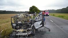 Tři lidé u Pelhřimova zemřeli po srážce s kamionem
