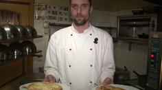 UŠETŘETE V KUCHYNI: Udělejte si doma vlastní pizzu jen za 20 korun! RECEPT