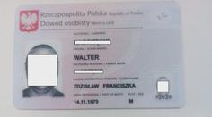 Policie cizincům zabavila 1 067 falešných dokladů