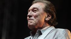 Mistr a rakovina? Karel Gott by si zasloužil zdraví i metál za odvahu