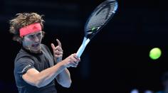 Tenista Zverev přepsal tenisovou historii. Mečbol proměnil v pět hodin ráno