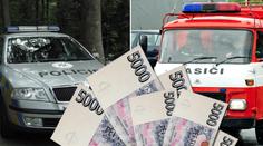 Policie i hasiči se mohou těšit na více peněz. Jde téměř o miliardu korun!