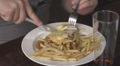 Češi nedbají na vyváženou stravu. Častými výmluvami jsou čas a peníze