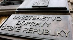 Na budovu ministerstva dopravy někdo střílel, případ řeší policie