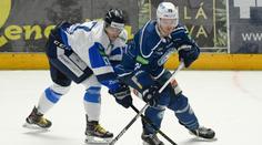 Kontroverze v extralize. Třinec angažoval Bučka z KHL a je pod palbou kritiky