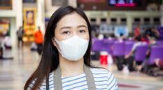 Nebezpečný virus děsí Asii, miliony cestujících Číňanů ho mohou dál šířit!