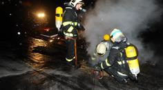 Shořela část "romského" domu ve Vsetíně! Desítky evakuovaných