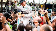 Rosberg dál vládne Monte Carlu. A po vítězství jde znovu do čela!