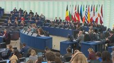 Česko z EU získává více peněz, než do ní přispívá. Ekonomové bijí na poplach