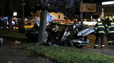 V pražském Podolí se srazilo auto s policejním vozem, 3 zranění