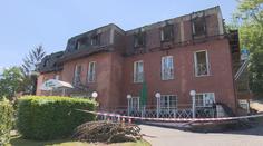 Část klientů vyhořelého alzheimer centra má nový domov. Příčina požáru je stále nejasná