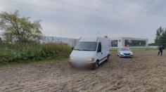 Honička nedaleko hranic. Vůz s migranty policie zastavila až na Slovensku