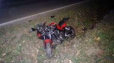 Motorkář je po kolizi s cyklistou v kritickém stavu, kolař lehce zraněn